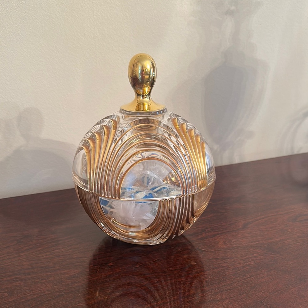 Elegant Gold and Clear Glass Perfume Bottle